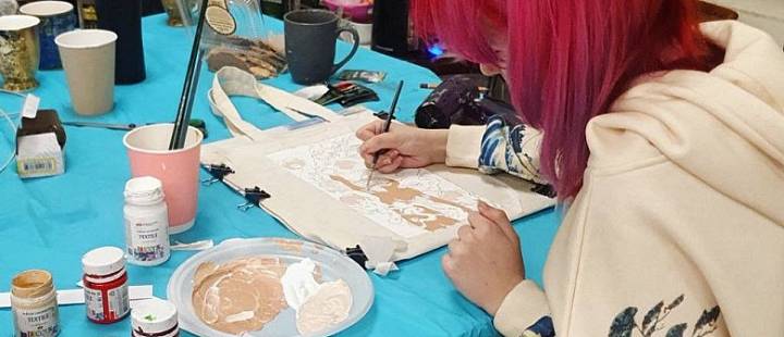 Мастер-классы по кастомизации (росписи) вещей