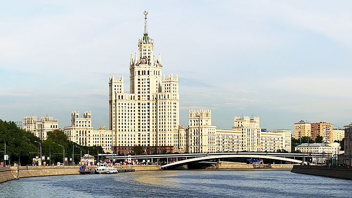 экскурсии по Москве-реке на теплоходе