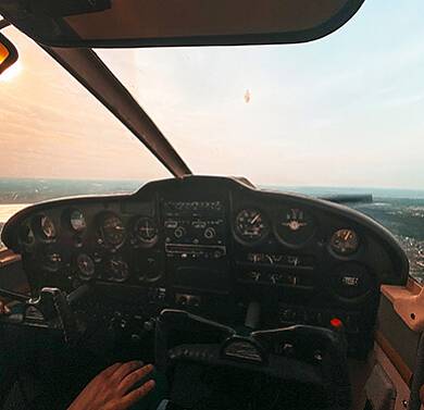 Пилотирование на четырехместном самолете Piper Cherokee
