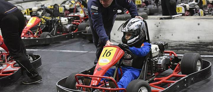 Подарочный сертификат на мастер-класс картинга МИНИГОНКИ