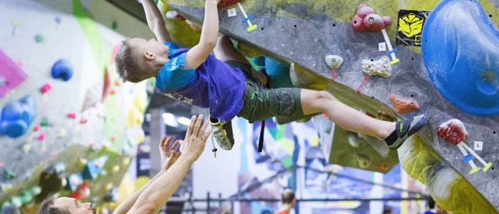 Мастер-классы по скалолазанию на самом большом боулдер-скалодроме Москвы